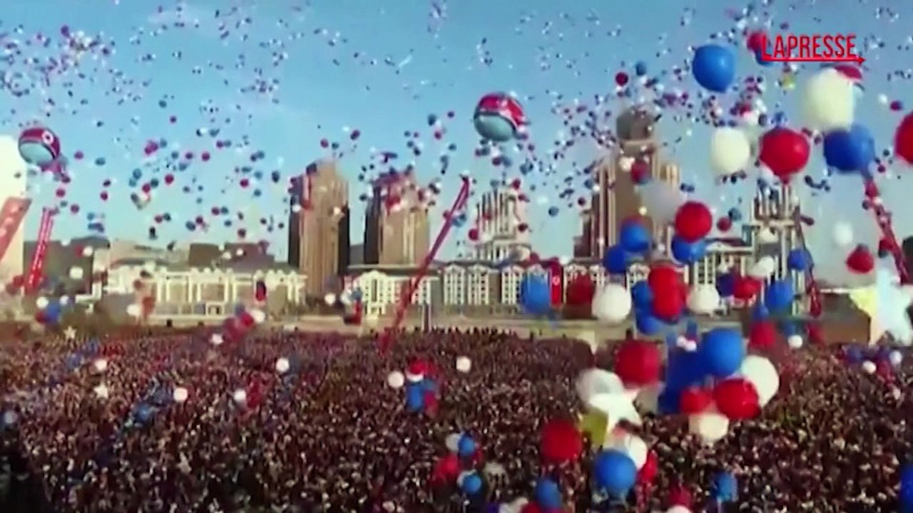 Corea del Nord, Kim Jong Un inaugura quartiere residenziale per le famiglie dei soldati uccisi in Ucraina