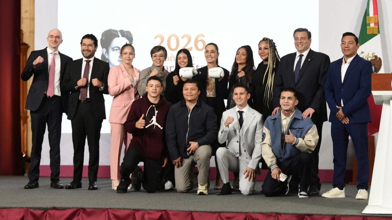 Claudia Sheinbaum presenta 'Boxeando por la paz', programa que busca dar clases gratuitas a 100 mil jóvenes en todo México