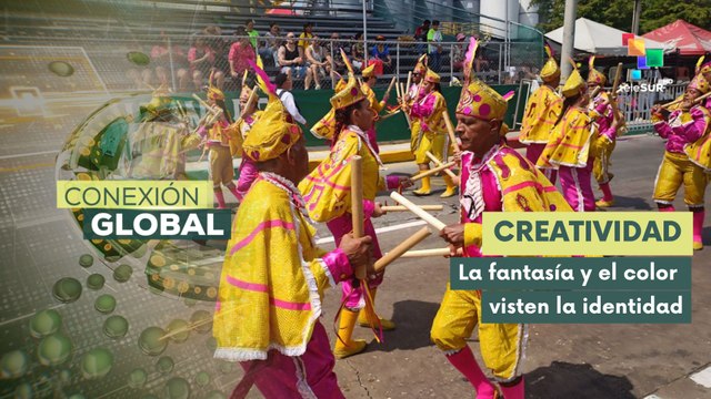 Comparsas llenan de creatividad y color el Carnaval de Barranquilla.