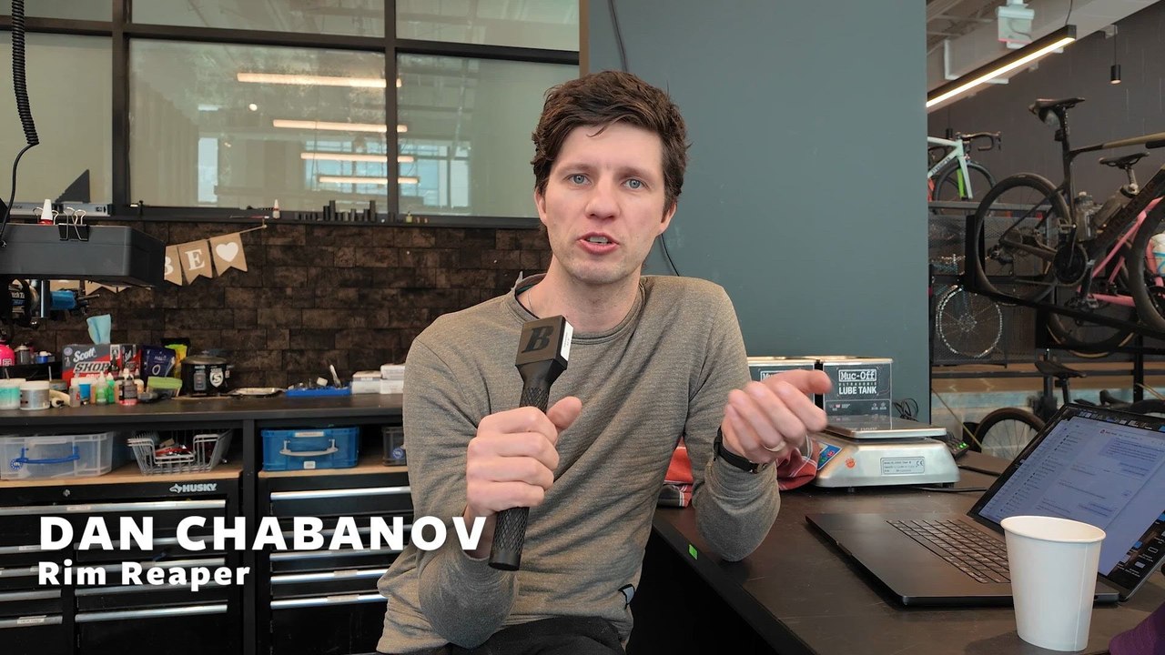 Dan On Hookless Wheels | Bicycling