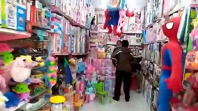 Superhit Basera Shopping Mall Gulistan E Johar Johar Chowrangi Block 17 Shops BagsNBags By Azeem Khan Bhaiyaa And Yasin Khan Bhaiyaa,Mubbashir Bhaiyaa,Arbaaz Khan Bhaiyaa Hamdome And Beautiful Men And Woman Bazaar And Market