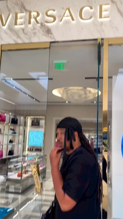 Y’a des magasins qu’il faut esquiver quand tu fais du shopping avec ta femme 😫