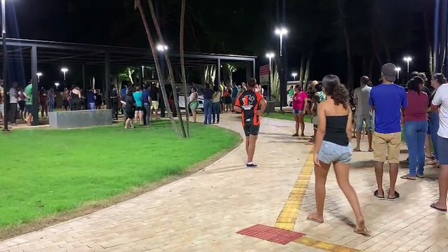 Corpo da menina venezuelana é sepultado a menos de 100 metros do túmulo do assassino