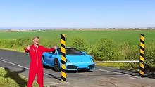 How Much Tape To Stop A Lamborghini - MrBeast (360p, h264)
