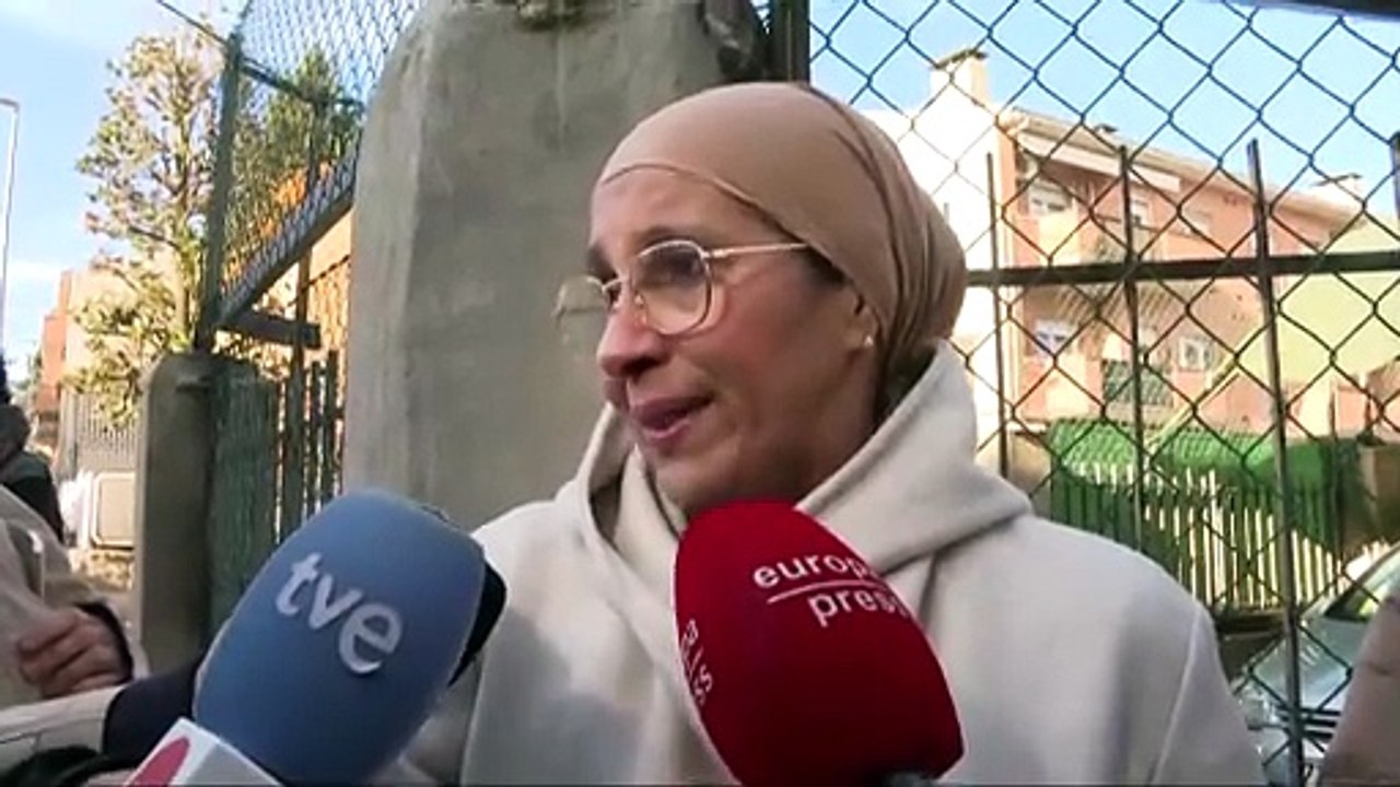 Fallecen cinco jóvenes al incendiarse un trastero de un bloque de pisos en Manlleu (Barcelona)