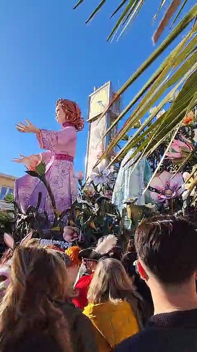 Carnevale di Viareggio, il corso di martedì grasso