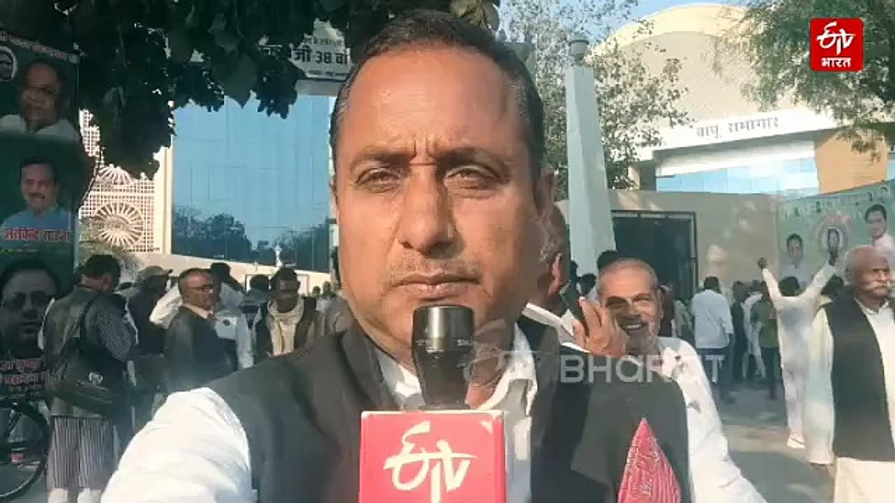 'पुतिन बनना चाहते हैं PM मोदी', कर्पूरी ठाकुर क...
