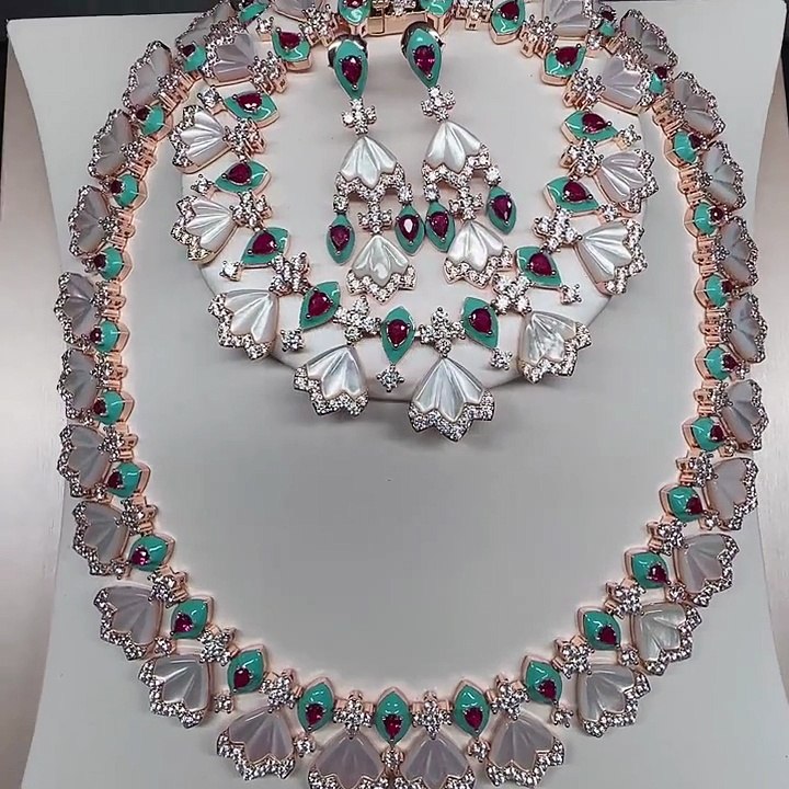 Designer style ring, earrings, bracelet & necklace set with AAA cubic zircon + mother of pearl shine. Perfect for weddings, parties, and elegant gifts. Limited discount live now — don’t miss it.