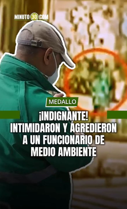 ¡Indignación en Aranjuez! 😡🚫 Un ciudadano no solo arrojó un colchón a la calle, sino que intimidó a los funcionarios de Medio Ambiente que intentaron llamarle la atención.