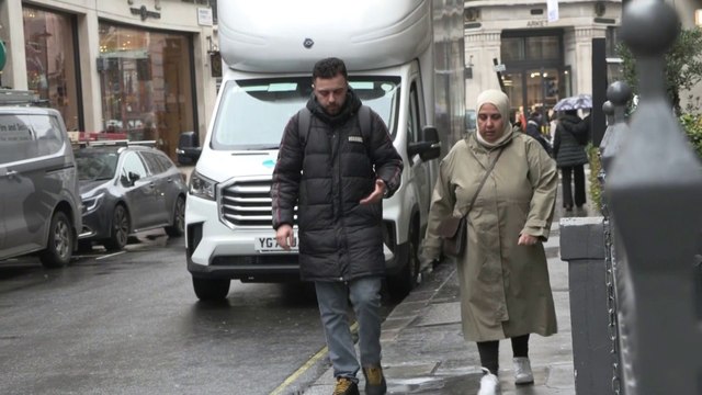 بريطانيا تراجع طلبات اللجوء المقدمة من السوريين