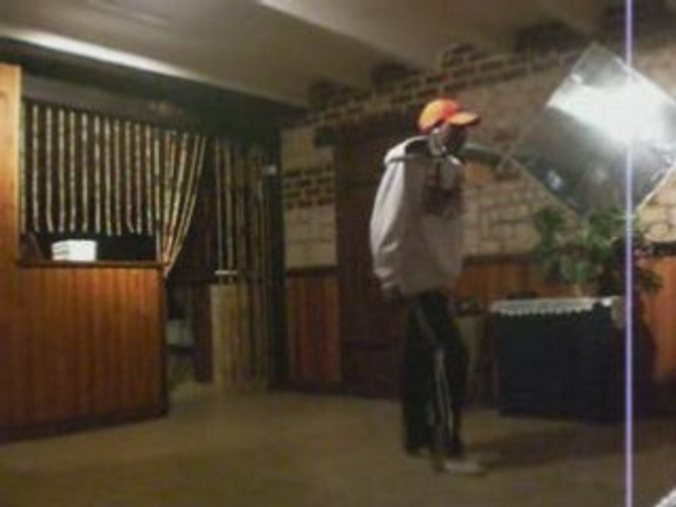 Melbourne Shuffle Yoco II