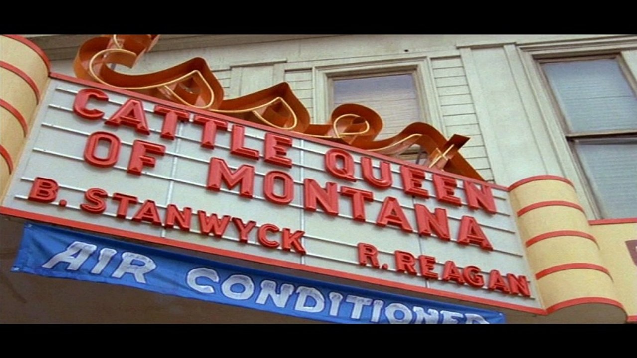 Easter Egg Clues In Back To The Future I-II&III To Donald Trump Becoming U.S. President In 2015+
