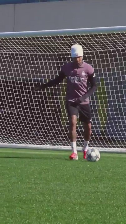 Eder Militao ya está más cerca de volver con el grupo