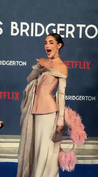 Lola Lolita, vestida por Vicky Martín Berrocal para el baile de máscaras de los 'Bridgerton' en Madrid.