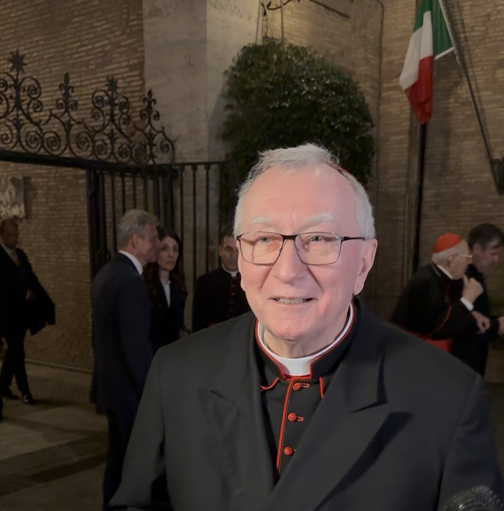 Il cardinale Parolin all'uscita di palazzo Borromeo parla del board of peace di Trump