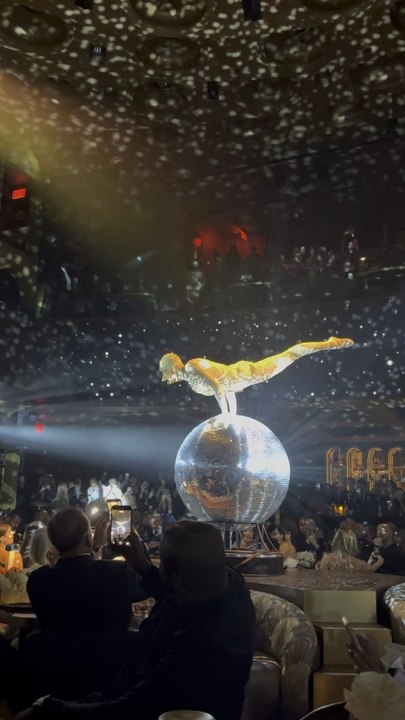 Club and art in L’oiseau bleu Paris