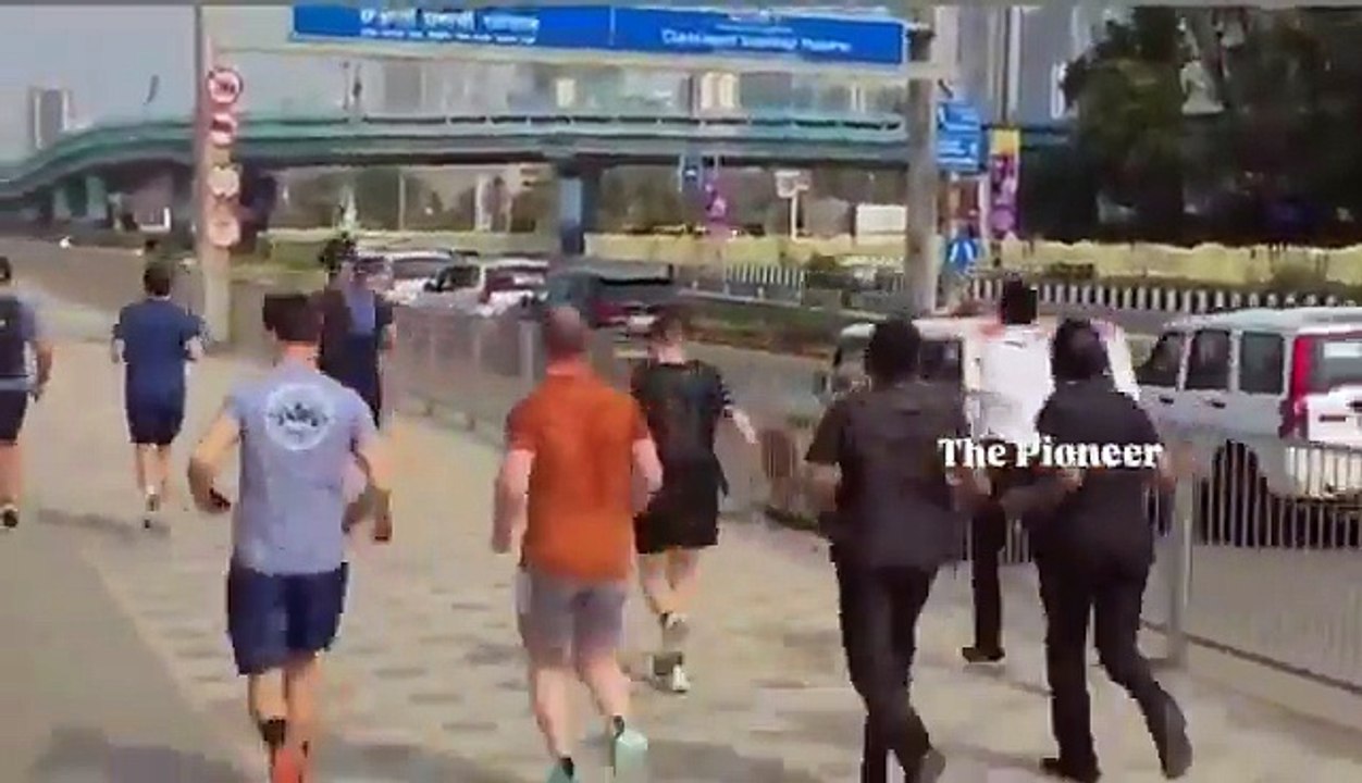 Le président français Emmanuel Macron est allé faire un jogging à Mumbai ce matin 🇫🇷🏃‍♂️🇮🇳.
