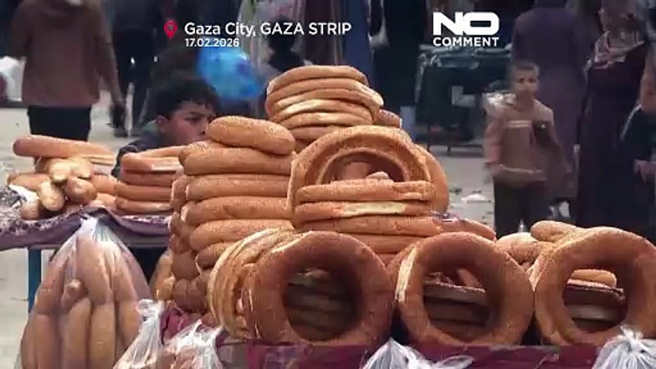 ساکنان غزه در بحبوحه تنگنای اقتصادی آغاز رمضان را گرامی می‌دارند
