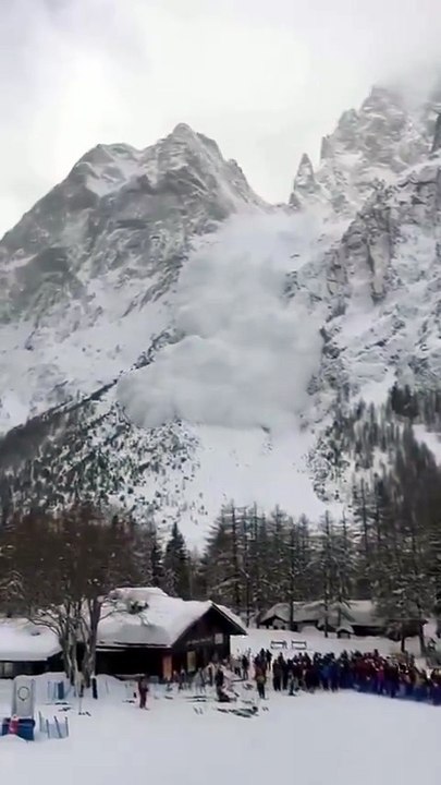 [Février 2026] Une avalanche monstrueuse à Courmayeur près du Mont-Blanc