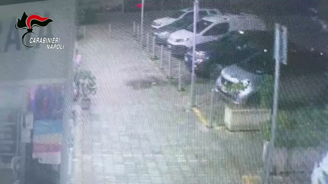 Tenta di rapire un bambino, arrestato a Caivano (Napoli)
