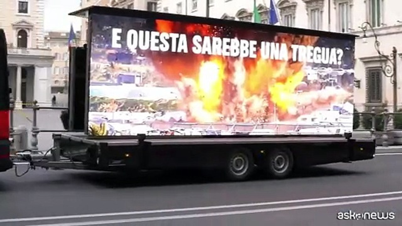 Amnesty e Greenpeace davanti a Palazzo Chigi per Gaza: stop genocidio