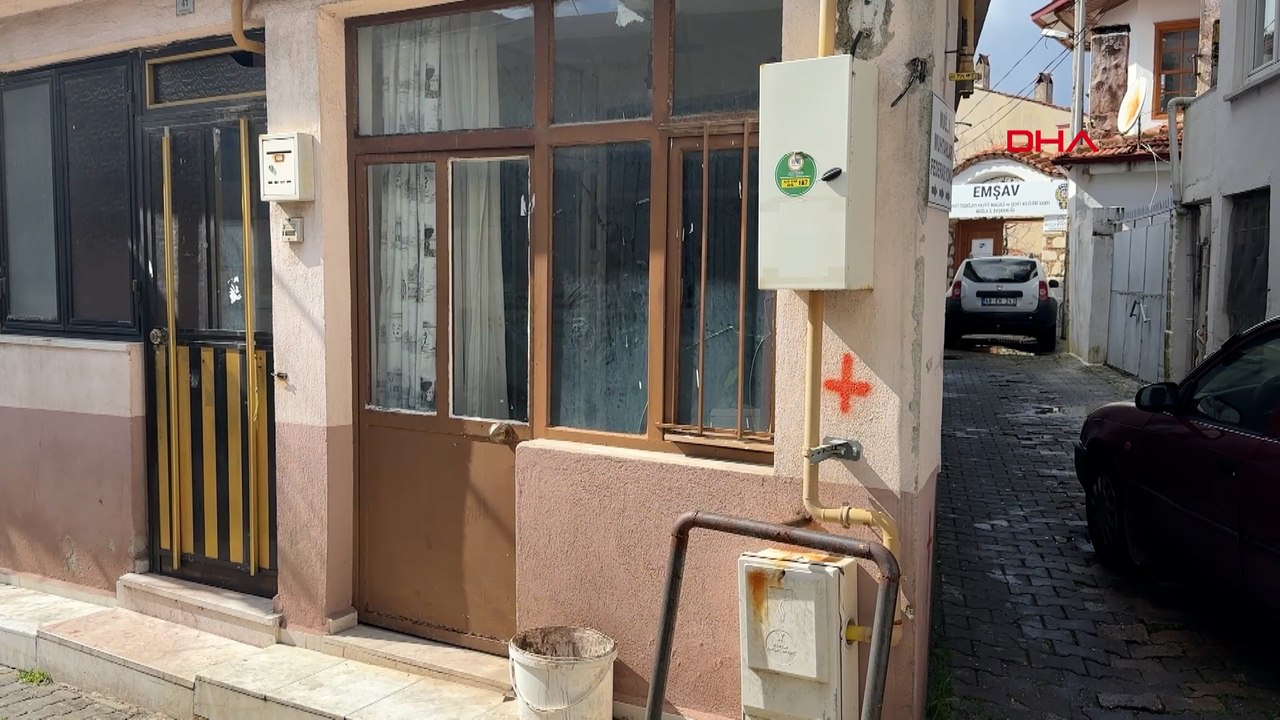 Evde soludukları çakmak gazı patladı: 7 yaralı