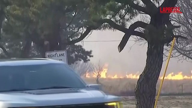 Incendi fuori controllo in Oklahoma: abitanti evacuati