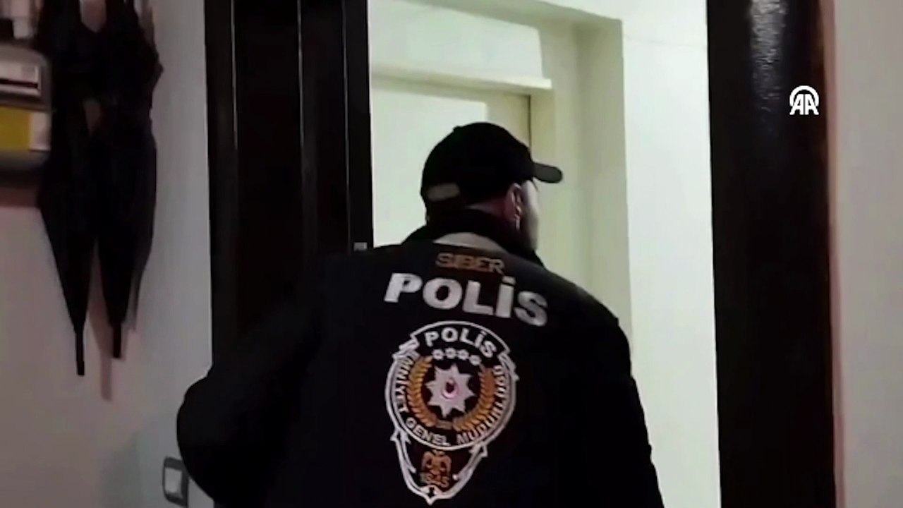 Yalova merkezli dolandırıcılık operasyonunda yakalanan 6 zanlıdan 5'i tutuklandı
