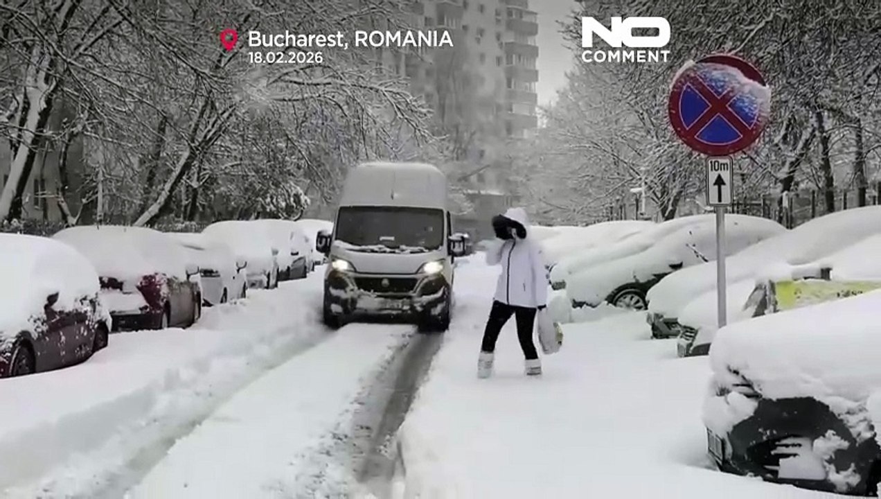 Σφοδρή χιονόπτωση στο Βουκουρέστι, σοβαρά προβλήματα στις μετακινήσεις