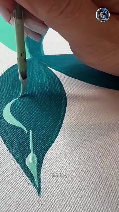 Mastering the Fine Liner: Decorative Floral Art Timelapse