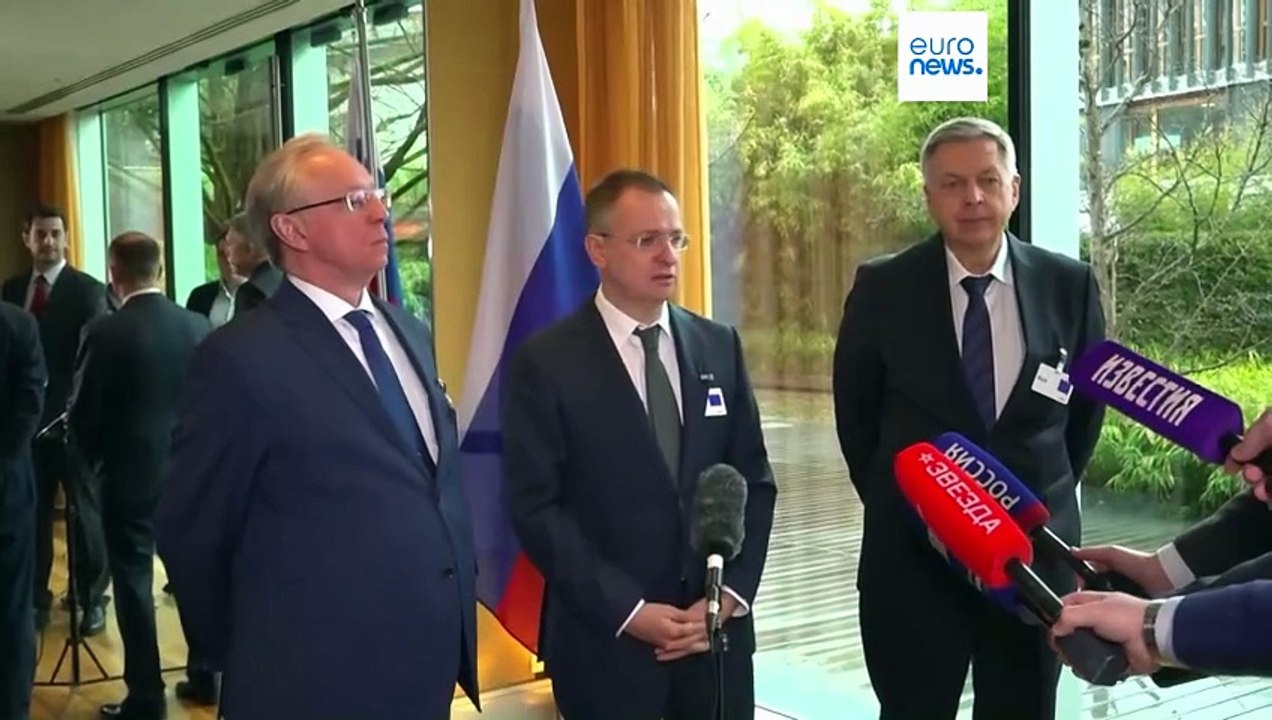 Conversações entre Ucrânia, EUA e Rússia: "progresso" na vertente militar e mero "diálogo" na política