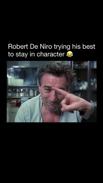 I can’t stop re watching this 💀😭 Robert De Niro getting provoked by Billy Crystal in the background