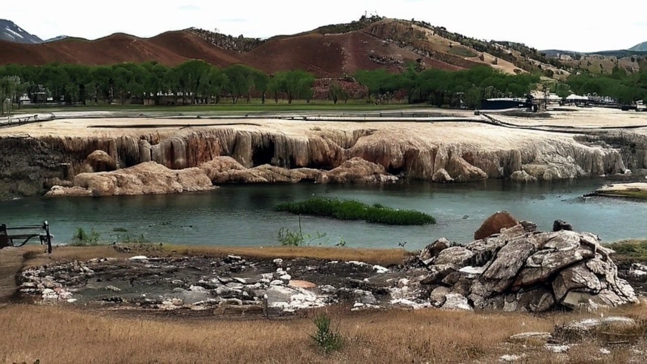 True Ghost Stories From Thermopolis Hot Springs State Park - Haunted Wyoming!