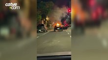 Vídeos mostram Camaro em chamas no Centro de Cascavel