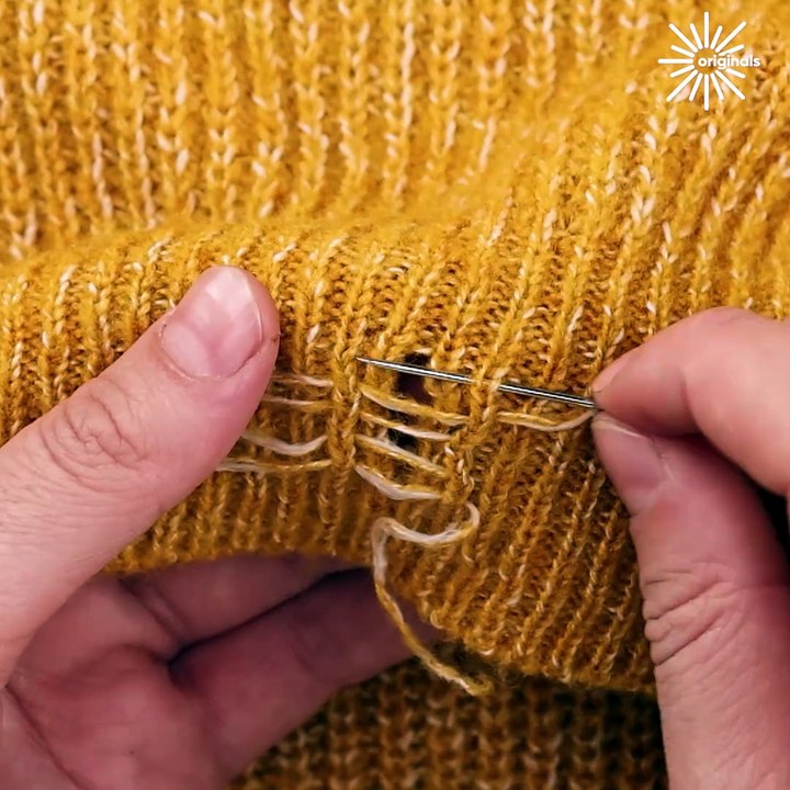 A brilliant way to fix a hole in your sweater! 💯