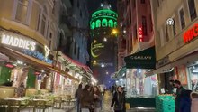 Galata Kulesi'nde Ramazan ışığı