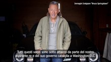 Bruce Springsteen contro Trump: «I nostri valori sotto attacco dal nostro aspirante re e dal suo governo canaglia»