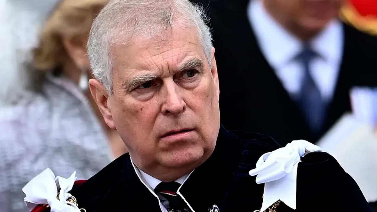 El ex príncipe Andrés de Inglaterra ha sido detenido en medio del escándalo por el caso Epstein