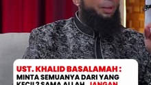 Ust. Khalid Basalamah: Jangan minta sesuatu sama orang yang sudah mati di kuburan, minta semuanya sama Allah SWT