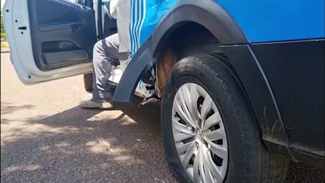 Hilux e Saveiro se envolvem em acidente em Cascavel