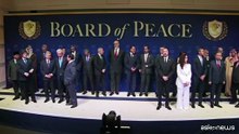 La foto di gruppo del Board of Peace voluto da Trump