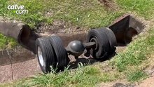 Rodado de caminhão se desprende na BR 277 em Cascavel