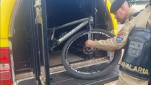 Cavalaria detém suspeito e recupera bicicleta furtada em Cascavel