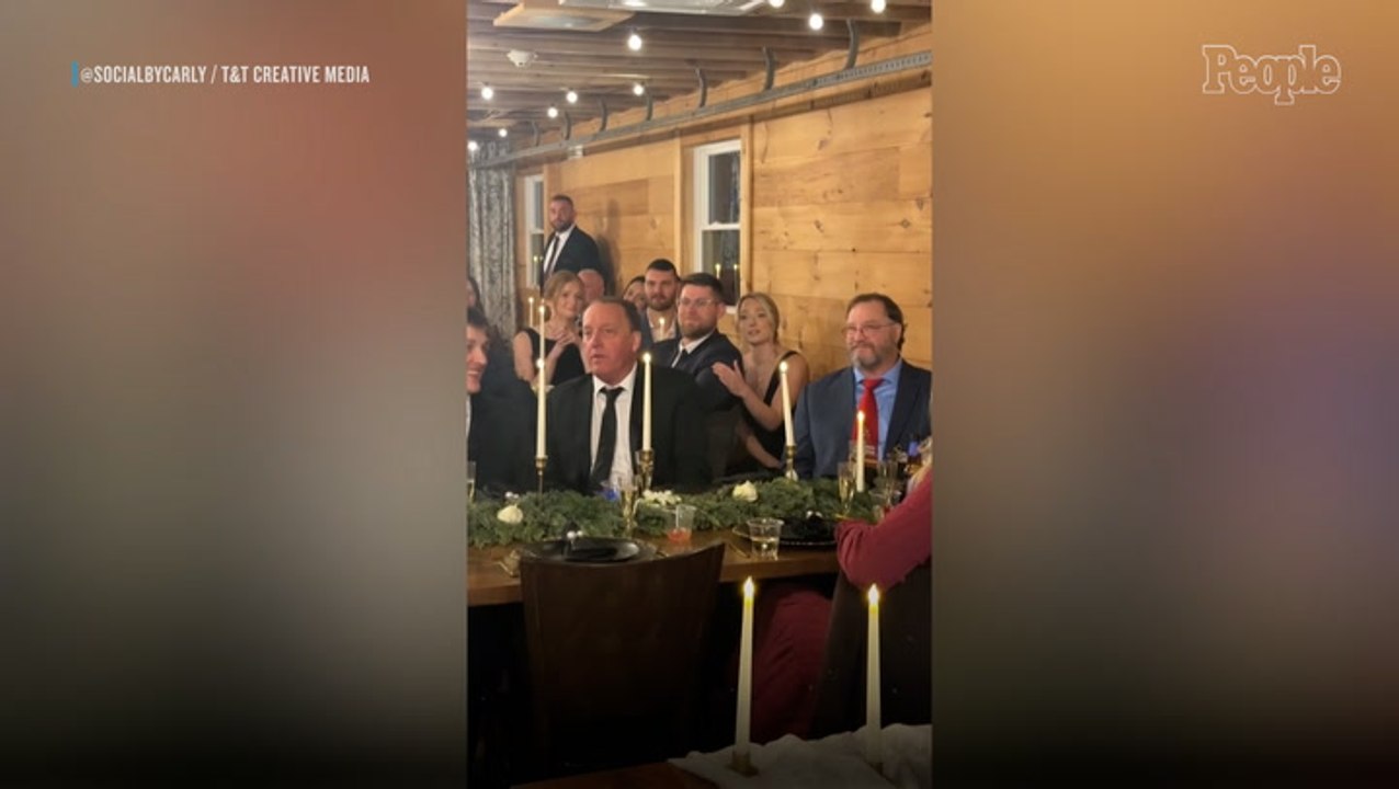 Bride Saves Every Voicemail from Her Dad. Years Later, She Plays Them Before Their Father-Daughter Wedding Dance