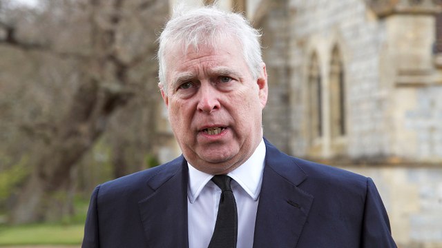 King Charles Responds to Arrest of Brother Andrew Mountbatten-Windsor, Formerly Prince Andrew | THR News Video