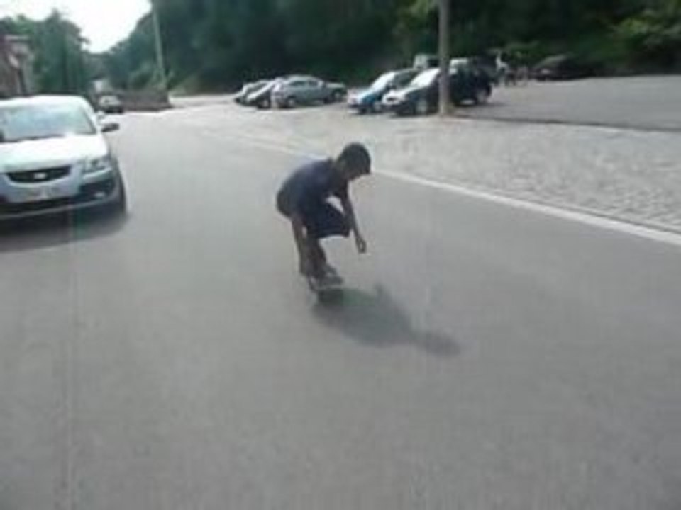 varial kikflip