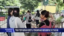 Terjadi Penumpukan Penumpang KRL Imbas Tabrakan Truk dan KA Bandara | KOMPAS PETANG