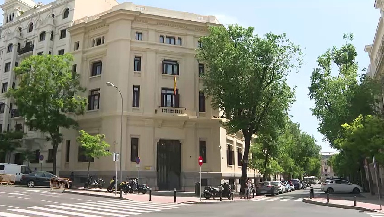 El CIS da primera fuerza al PP en CyL, sin mayoría absoluta, con el PSOE a 1,1 puntos