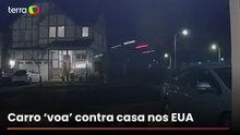 Carro ‘voa’ e colide contra lateral de casa nos EUA