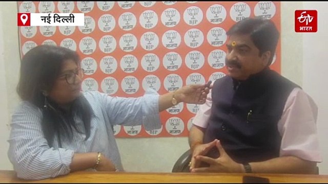 भारत मंडपम में यूथ कांग्रेस का शर्टलेस प्रदर्शन, भड़की बीजेपी, कहा...'ये है कांग्रेस का दिवालियापन'